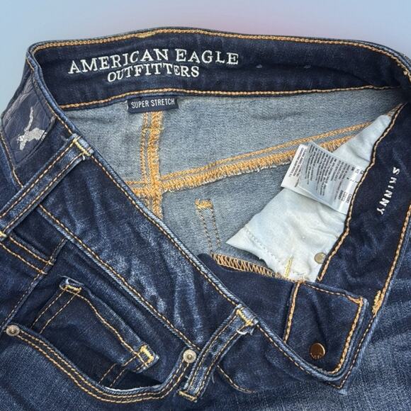 AMERICAN EAGLE Women’s 2 Short SKINNY Blue Jeans - Picture 4 of 4